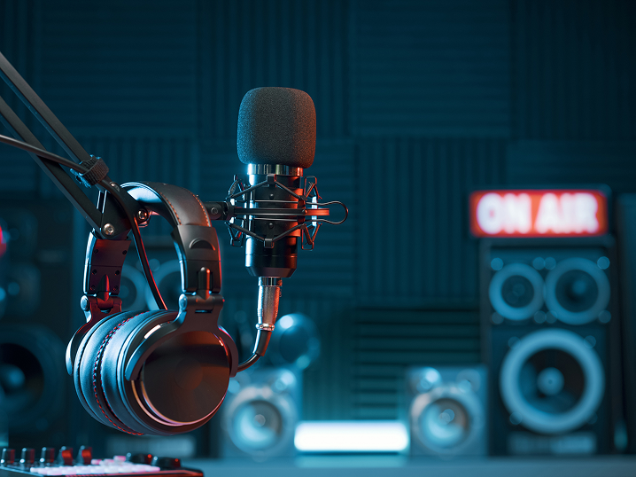 podcast equipment with on air sign